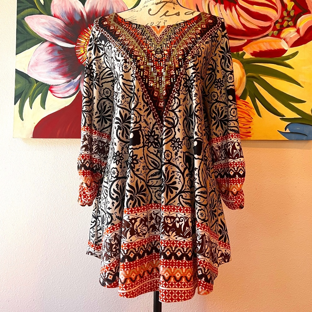 New Directions Black floral long sleeve blouse